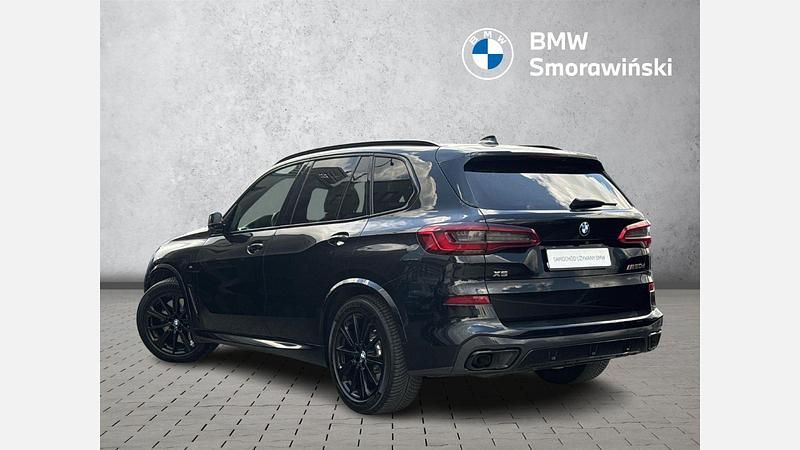 Używany BMW X5 Comfort Edition 400 KM (294 kW) 2019 Black sapphire metallic metalizowany SUV