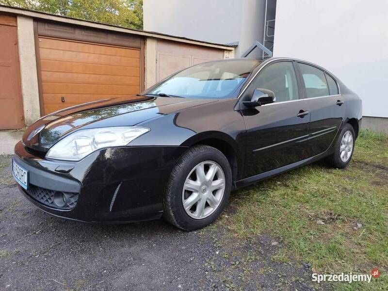 Używany Renault Laguna III 110 KM (80 kW) 2010