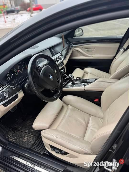 Używany BMW 520 184 KM (135 kW) 2012 Srebrny Sedan/Limuzyna