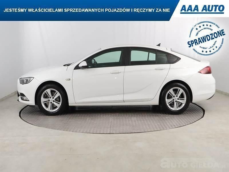 Używany Opel Insignia 136 KM (100 kW) 2018 Biały