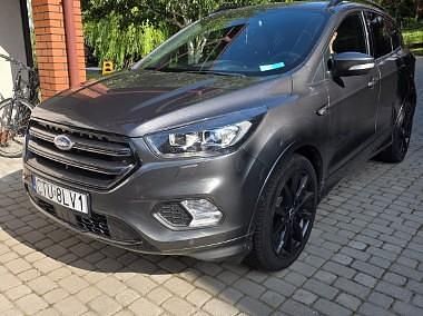 Szary Używany 2018 Ford Kuga SUV | 65 600 zł (Uczciwa cena) - Obraz 1/4