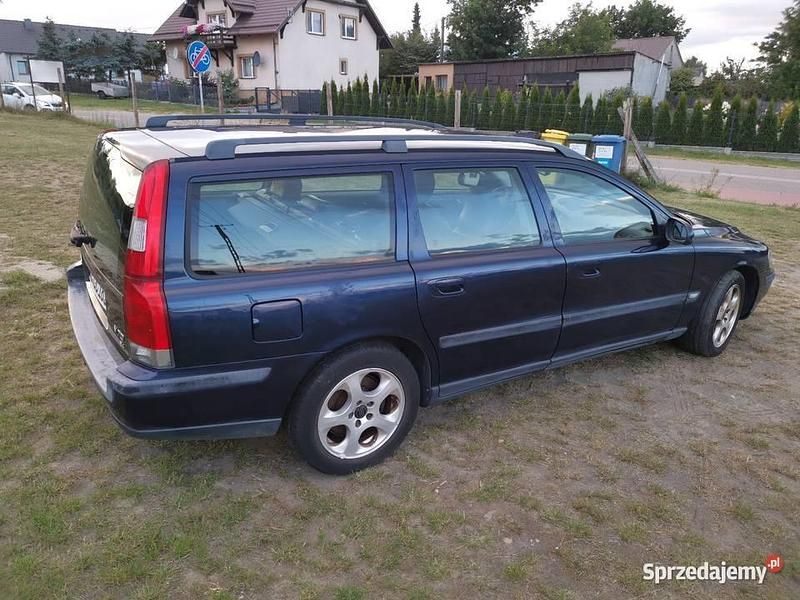 Używany Volvo V70 2001 Niebieski Kombi