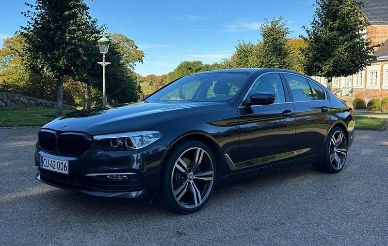 Czarny Używany 2020 BMW 520 Sedan/Limuzyna | 100 000 zł (Super Cena) - Obraz 1/4