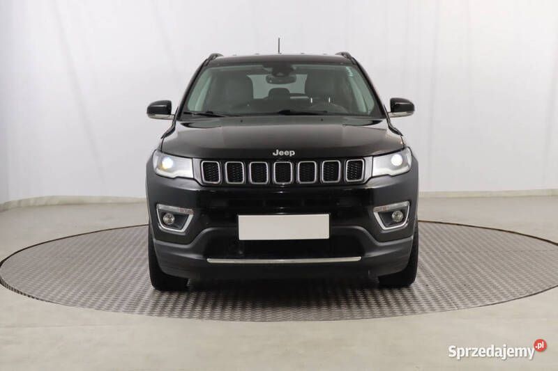 Czarny Używany 2018 Jeep Compass SUV | 62 999 zł (Uczciwa cena) - Obraz 1/4