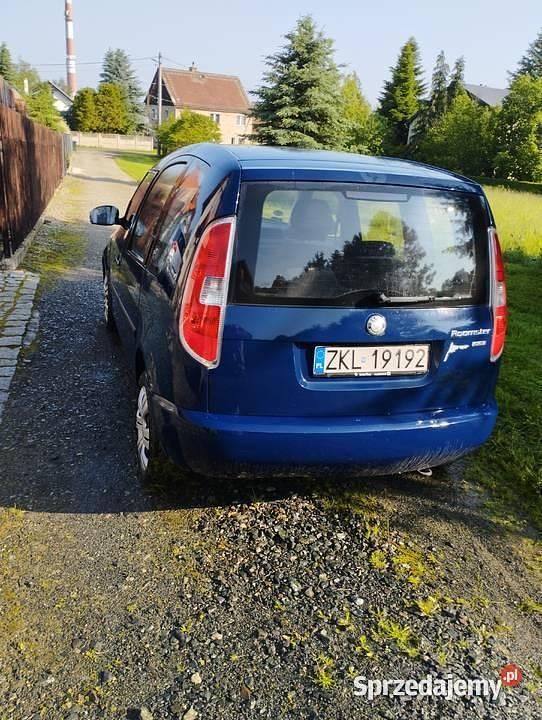Granatowy Używany 2009 Skoda Roomster Kombi | 4100 zł - Obraz 1/4