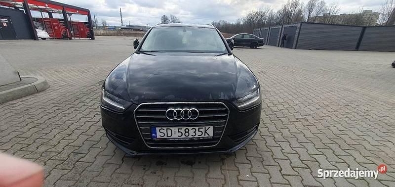 Czarny Używany 2012 Audi A4 Kombi | 33 000 zł (Dobra cena) - Obraz 1/4