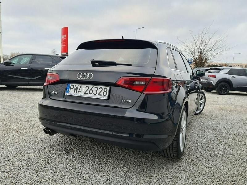 Używany Audi A3 2013 Czarny Hatchback