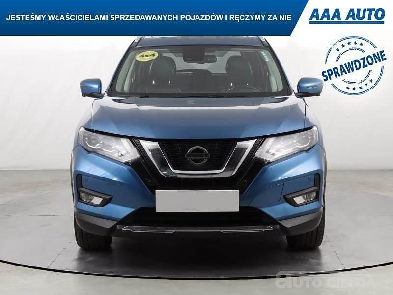 Używany Nissan X-Trail 177 KM (130 kW) 2017 Błękitny SUV