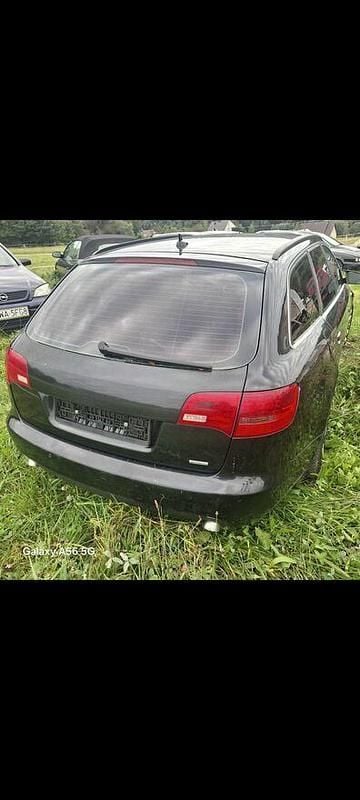 Czarny Używany 2005 Audi A6 Kombi | 7500 zł (Super Cena) - Obraz 1/4