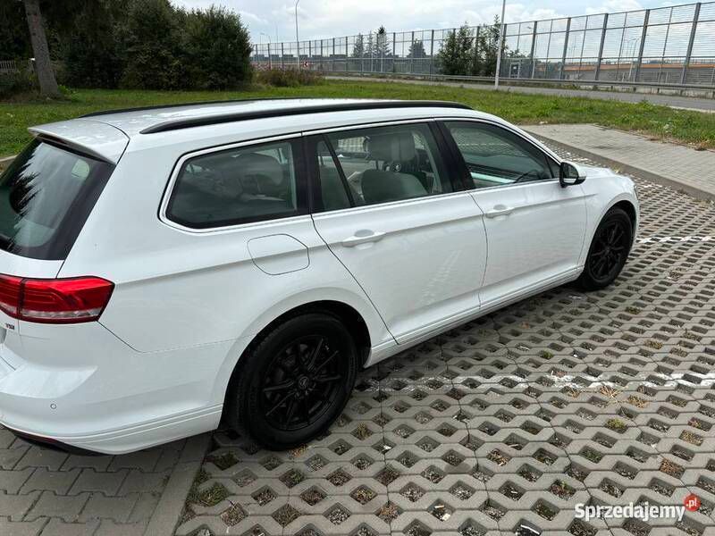 Używany VW Passat Comfortline 2017 Biały Kombi