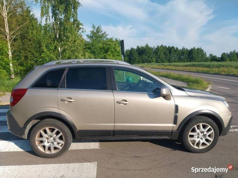 Używany Opel Antara 2009 Złoty SUV