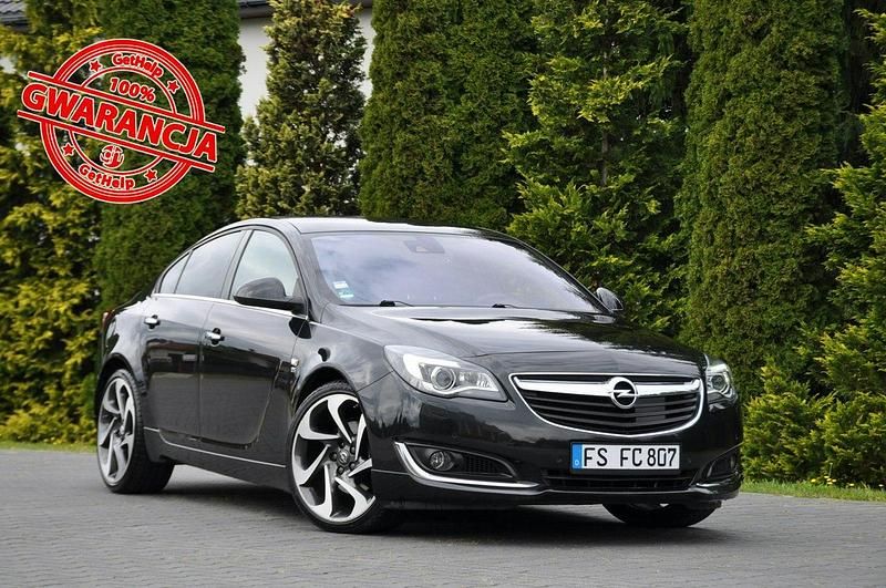 Czarny Używany 2015 Opel Insignia OPC Sedan/Limuzyna | 35 900 zł (Uczciwa cena) - Obraz 1/4
