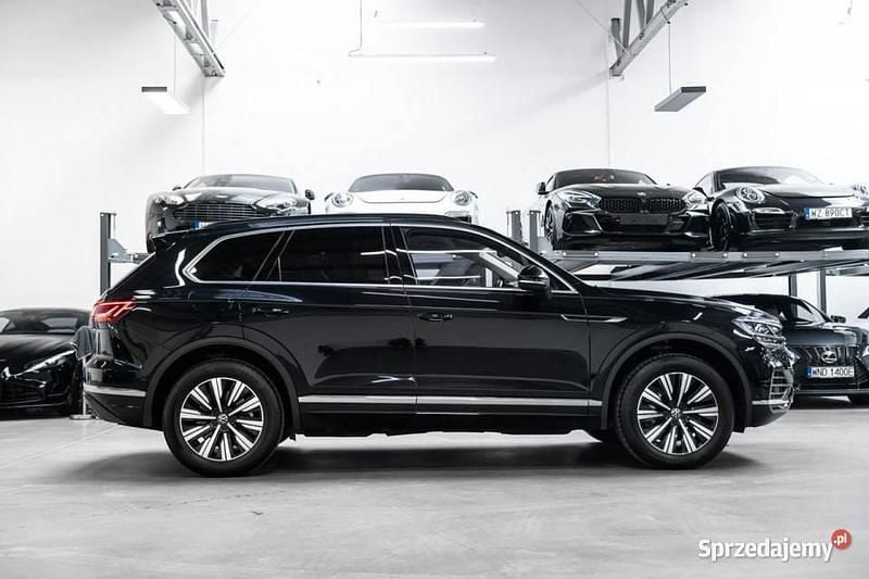 Używany VW Touareg Atmosphere 340 KM (250 kW) 2021 Czarny SUV