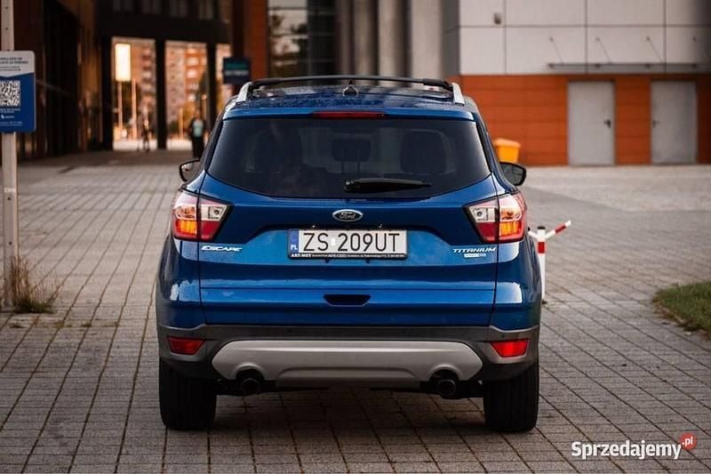 Używany Ford Escape Titanium 2018 Niebieski SUV