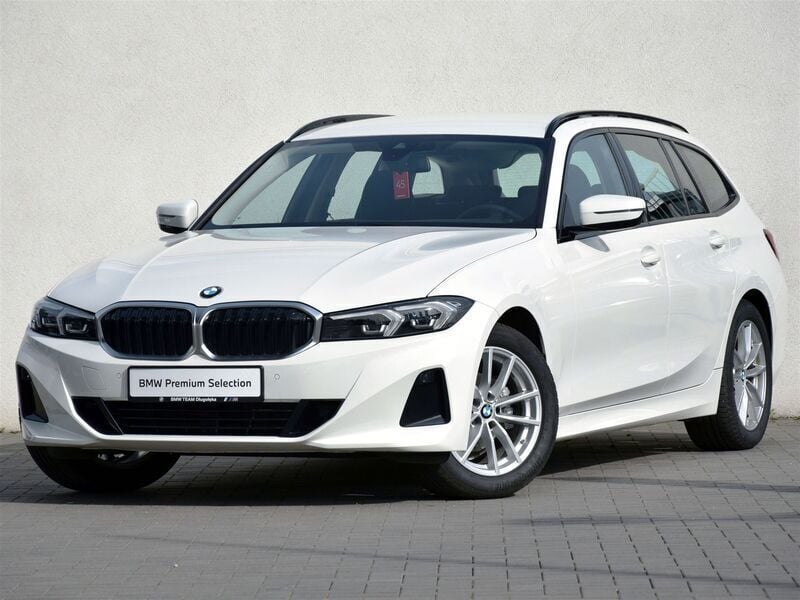 Biel alpejska Używany 2022 BMW 318 Shadowline Kombi | 139 900 zł (Uczciwa cena) - Obraz 1/4