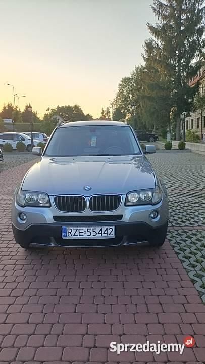 Szary Używany 2007 BMW X3 SUV | 26 500 zł (Dość drogi) - Obraz 1/4