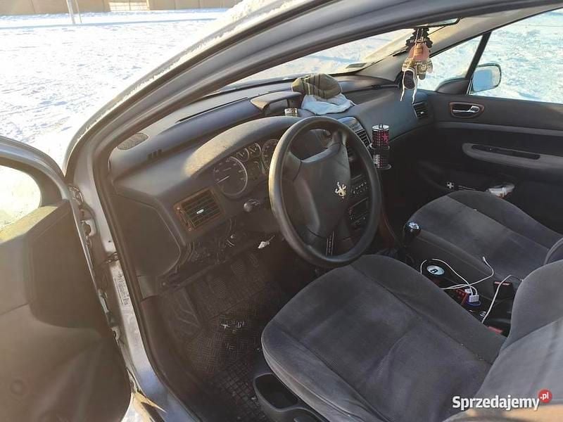 Używany Peugeot 307 2001 Srebrny Hatchback