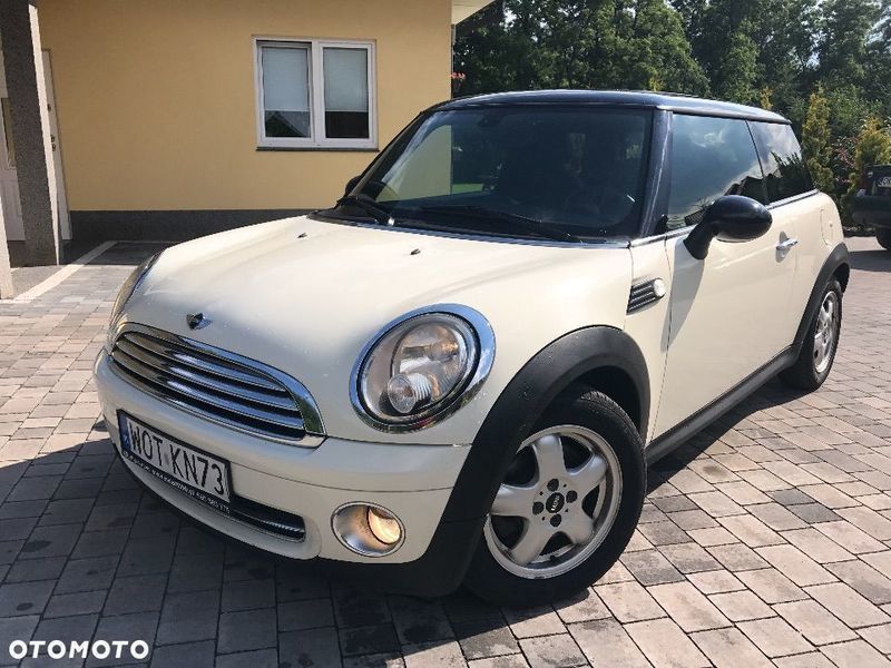 Sprzedany Mini Cooper Używany 2010 Km 312 000 W Siemonia Będziński