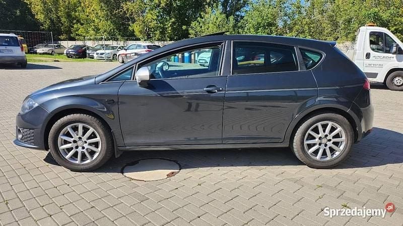 Używany Seat Leon FR 2011 Grafitowy Hatchback