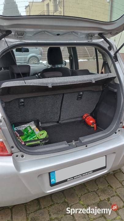 Używany Suzuki Celerio 68 KM (50 kW) 2017 Srebrny Hatchback