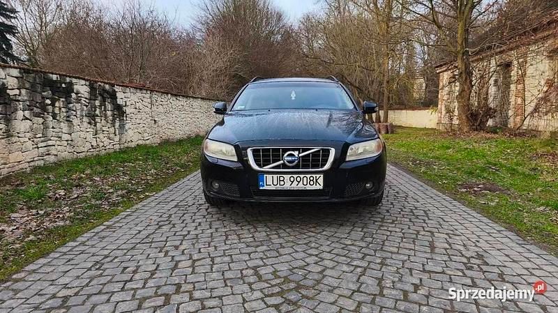 Używany Volvo V70 2009 Czarny Kombi