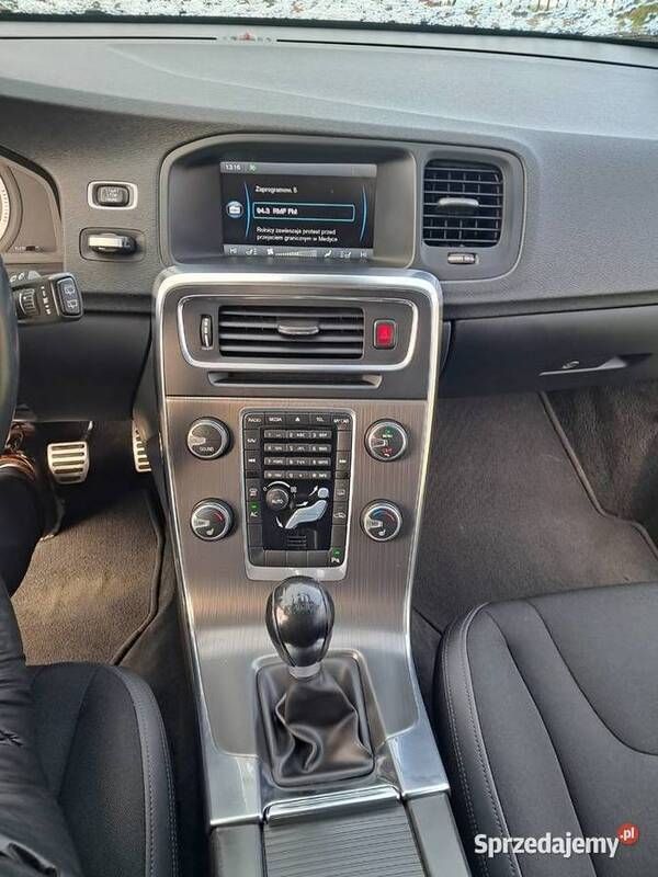 Używany 2011 Volvo V60 Kombi | 32 500 zł - Obraz 1/4