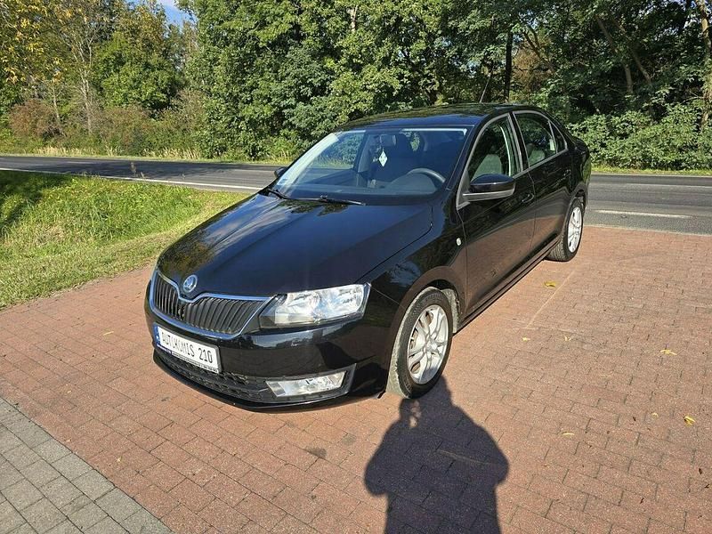 Czarny Używany 2013 Skoda Rapid Sedan/Limuzyna | 19 900 zł (Dobra cena) - Obraz 1/4