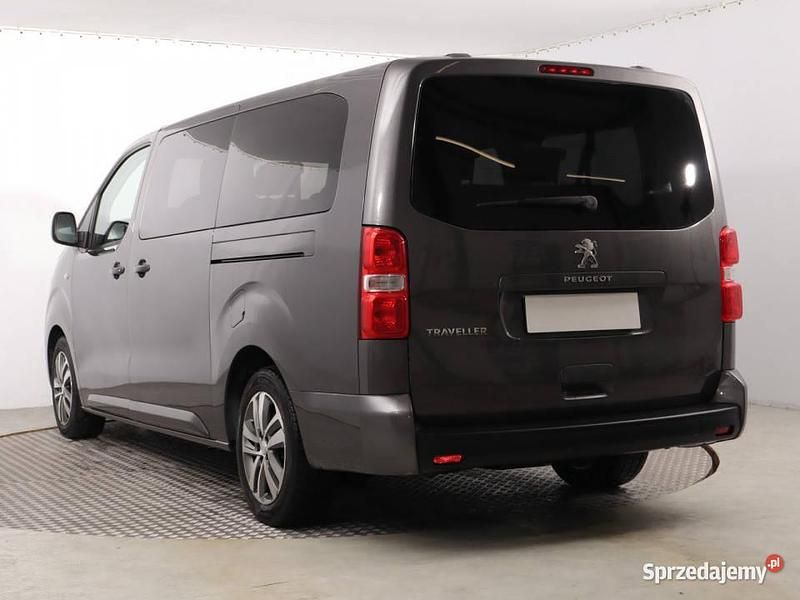 Używany Peugeot Traveller 2017 Szary Minivan