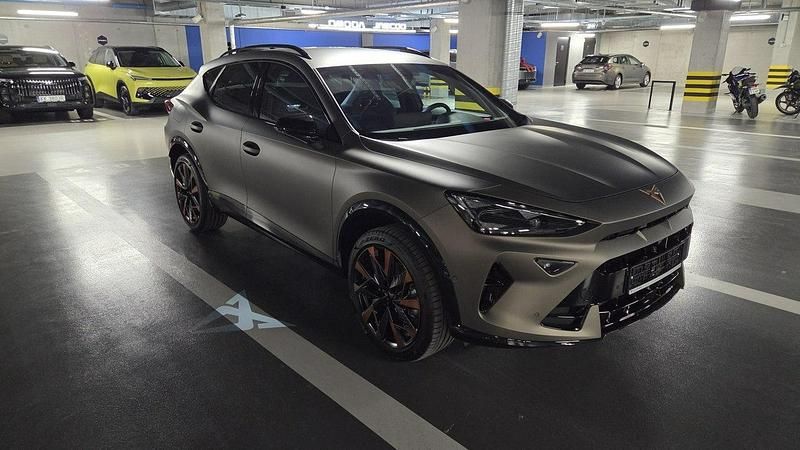 Używany Cupra Formentor 333 KM (244 kW) 2023 Biały (metalik) SUV