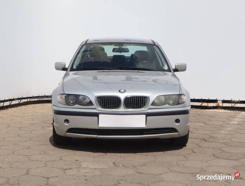 Srebrny Używany 2004 BMW 318 Sedan/Limuzyna | 7999 zł (Uczciwa cena) - Obraz 1/4