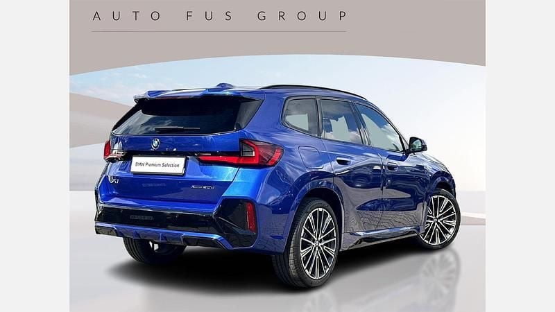 Używany BMW X1 Comfort Edition 150 KM (110 kW) 2024 Niebieski portimao m metalizowany SUV