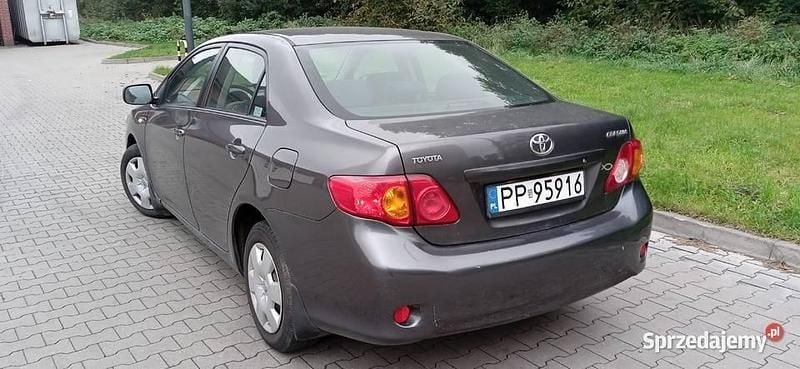 Używany 2007 Toyota Corolla Premium | 17 900 zł - Obraz 1/4