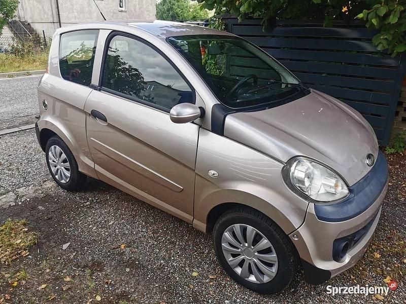 Beżowy Używany 2011 Microcar M.Go Hatchback | 28 900 zł - Obraz 1/4