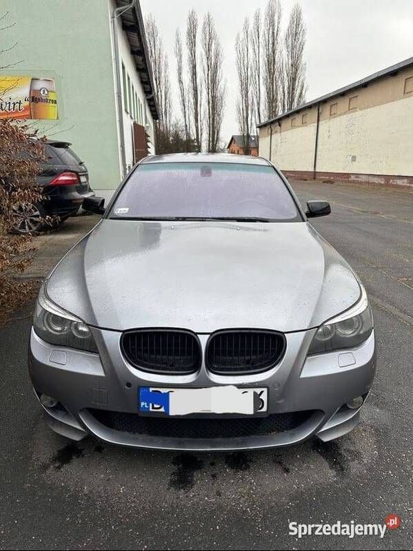 Używany 2004 BMW 545 | 26 000 zł - Obraz 1/4