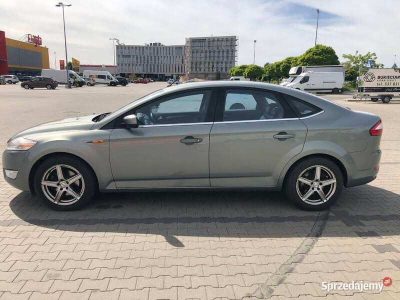 Używany Ford Mondeo 125 KM (91 kW) 2007 Srebrny Hatchback