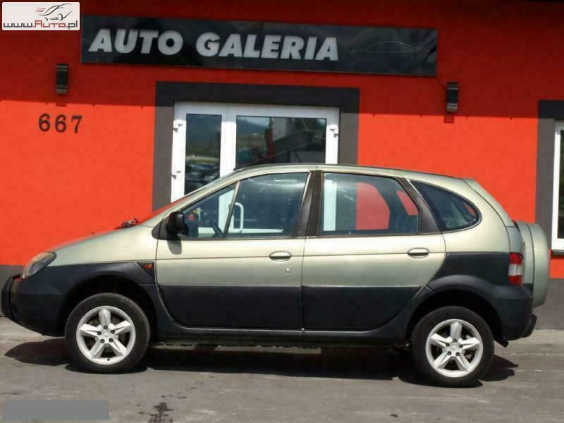 Zielony Używany 2001 Renault Scénic Minivan | 8900 zł - Obraz 1/4