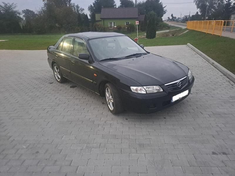 Używany Mazda 626 2000 Czarny Sedan/Limuzyna