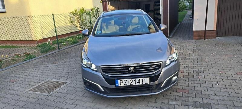 Szary Używany 2014 Peugeot 508 Kombi | 36 500 zł (Dość drogi) - Obraz 1/4
