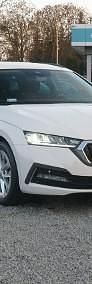 Używany Skoda Octavia Ambition 150 KM (110 kW) 2020 Biały Kombi