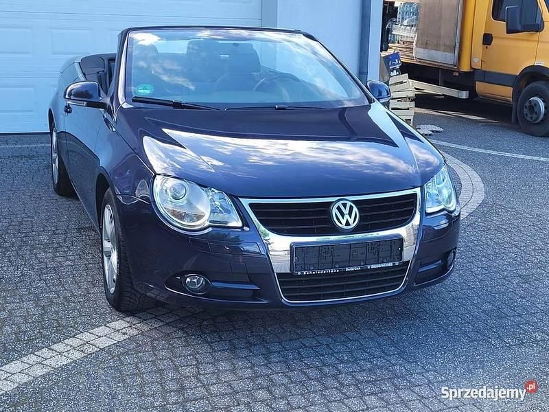 Granatowy Używany 2008 VW Eos Kabriolet | 15 900 zł - Obraz 1/4