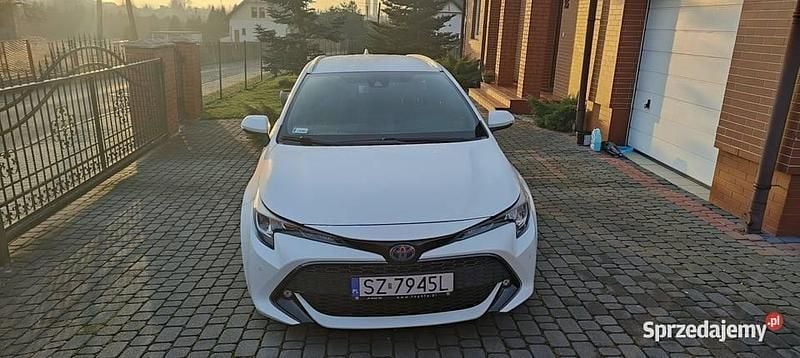 Używany Toyota Corolla 122 KM (89 kW) 2019