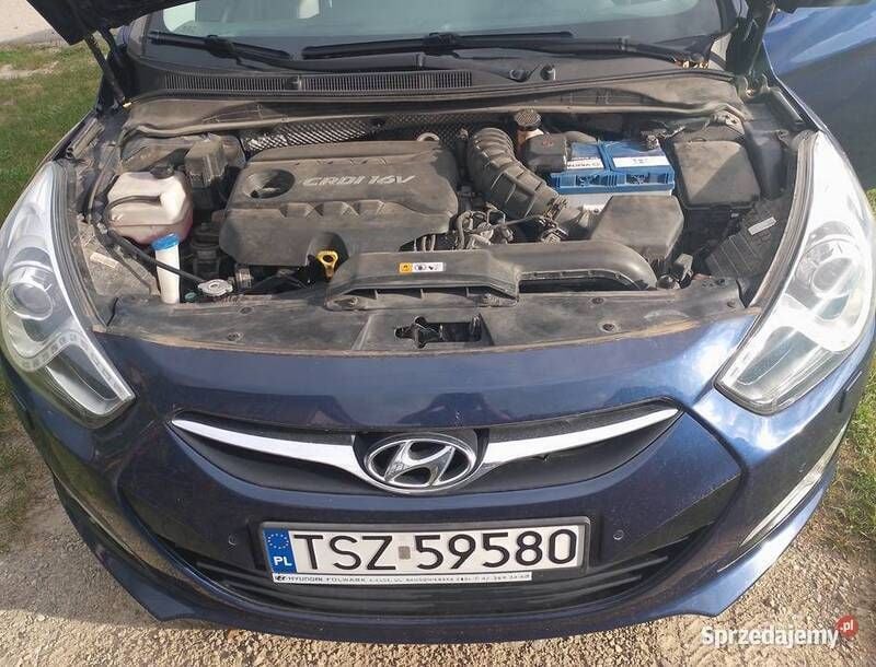 Używany Hyundai i40 Premium 2012 Granatowy Sedan/Limuzyna