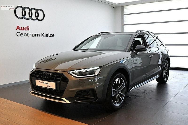 Szary Używany 2024 Audi A4 Allroad Ambiente Kombi | 219 980 zł - Obraz 1/4