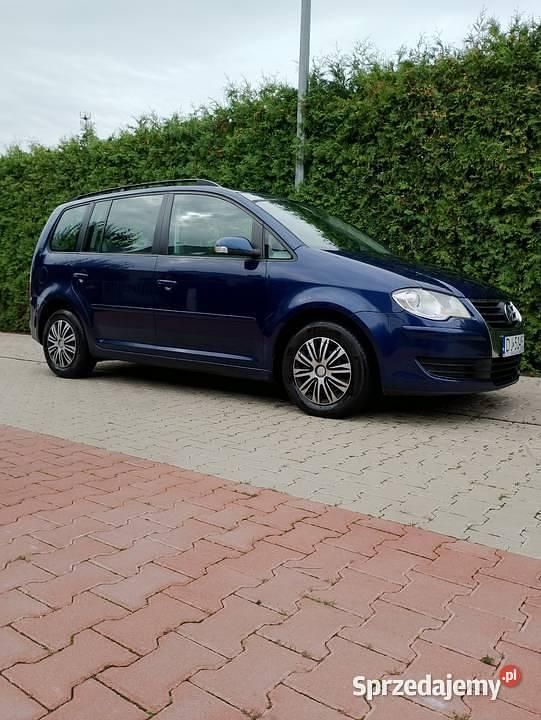 Używany 2007 VW Touran Minivan | 10 500 zł (Uczciwa cena) - Obraz 1/4