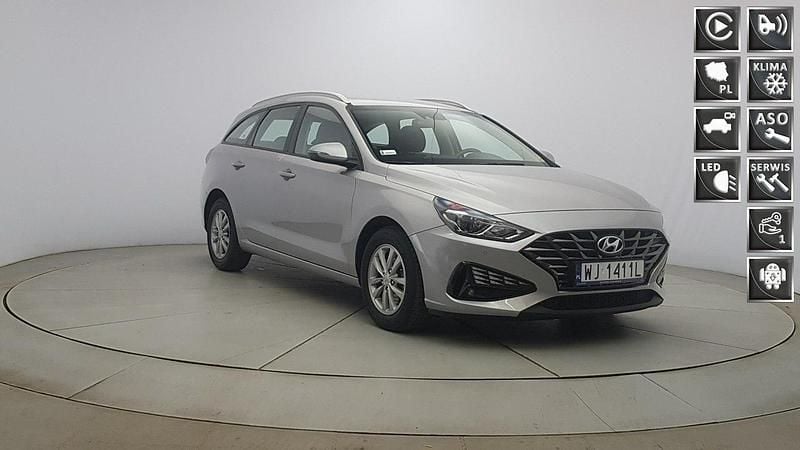 Srebrny Używany 2022 Hyundai i30 Kombi | 55 850 zł (Uczciwa cena) - Obraz 1/4