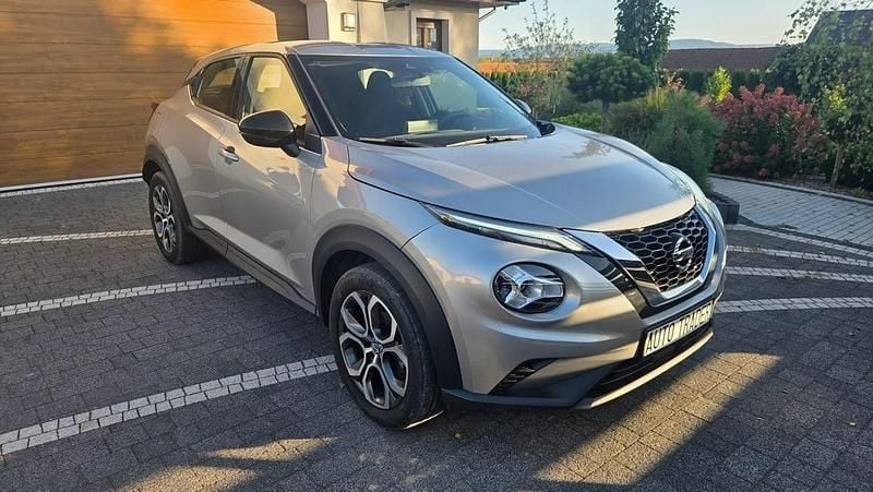 Srebrny Używany 2023 Nissan Juke SUV | 72 000 zł (Uczciwa cena) - Obraz 1/4
