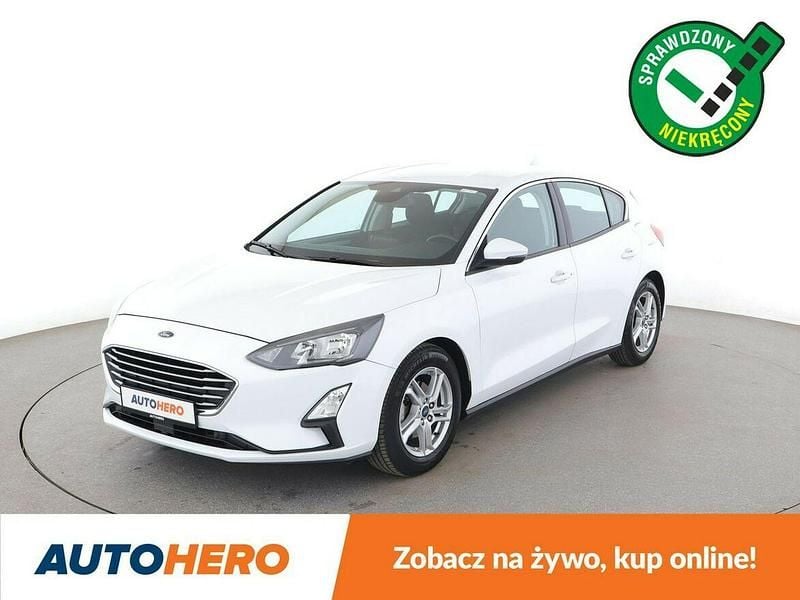 Biały Używany 2019 Ford Focus SUV | 43 700 zł (Uczciwa cena) - Obraz 1/3