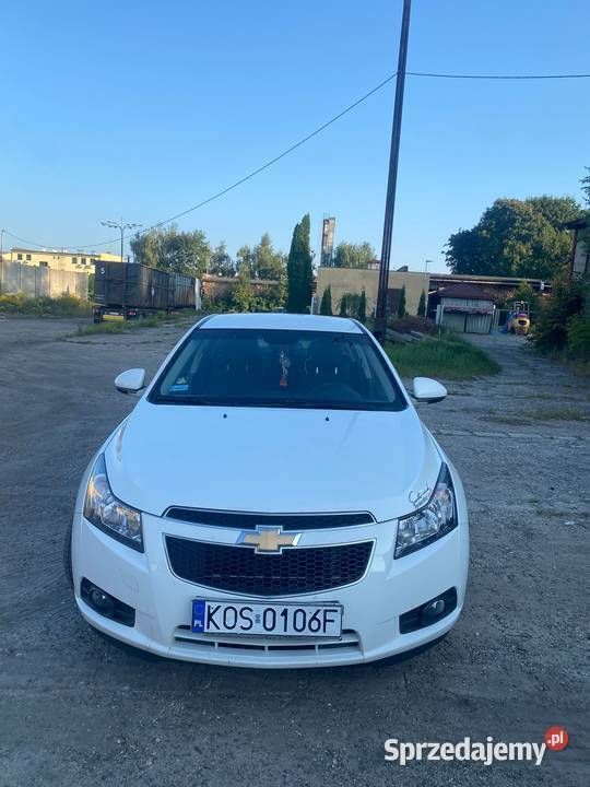 Biały Używany 2011 Chevrolet Cruze Hatchback | 18 900 zł (Drogi) - Obraz 1/4