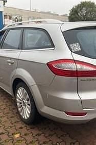Używany Ford Mondeo Titanium 140 KM (102 kW) 2007 Srebrny Kombi