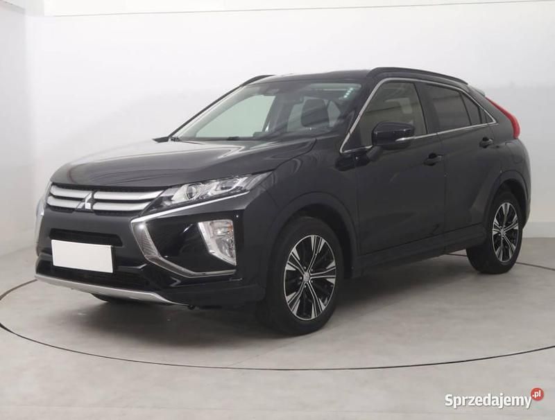 Używany Mitsubishi Eclipse Cross 163 KM (119 kW) 2019 Czarny SUV